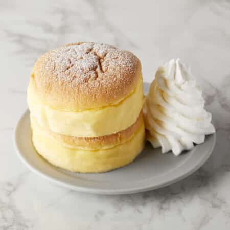 ホイップスフレパンケーキ（2個付き）｜三田でテイクアウト・デリバリーならデリステーション田町店