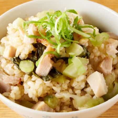 塩麹鶏と青菜の混ぜご飯｜三田でテイクアウト・デリバリーならデリステーション田町店